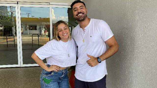 Fen&ocirc;menos da internet, Ju Marques visitou boteco de Campo Grande