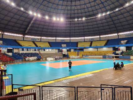Guanandiz&atilde;o ganha forma para receber a Supercopa de V&ocirc;lei no fim de semana