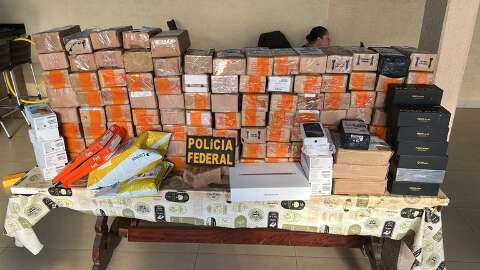 Alvo de a&ccedil;&atilde;o contra esquema milion&aacute;rio de contrabando foge e cinco s&atilde;o presos