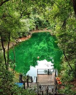 Agora é a vez da temporada verde na Lagoa Misteriosa Agora é a vez da temporada verde na Lagoa Misteriosa