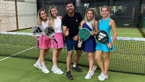 Queridinho dos famosos, padel promete desbancar o beach tennis
