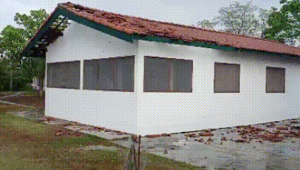 Vendaval derruba &aacute;rvores e destelha escola no Pantanal ap&oacute;s 2 meses sem chuva