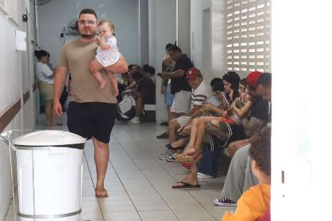 Mesmo com chuva, campo-grandenses participam de Dia D para tomar vacina