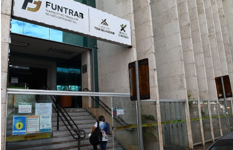Funtrab anuncia 764 vagas, incluindo 229 para pessoas com defici&ecirc;ncia