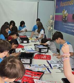 Refferencial aplica prova de bolsas dia 7 para Fundamental II e Médio integrais Refferencial aplica prova de bolsas dia 7 para Fundamental II e Médio integrais