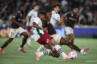 Vasco supera Fluminense em cl&aacute;ssico e Juventude vence Bragantino em casa