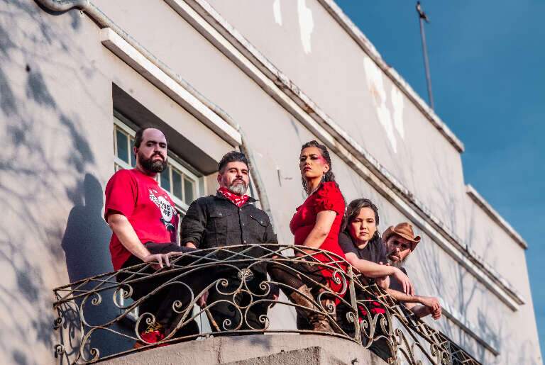 Dimitri Pellz celebra 20 anos com turnê por três cidades de MS