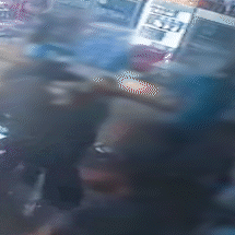 Brasileiro &eacute; morto pela esposa com facada no peito em bar na fronteira