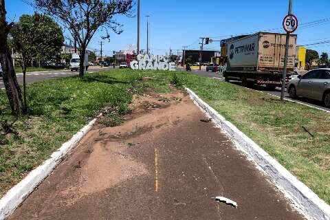 Ciclistas cobram manuten&ccedil;&atilde;o e integra&ccedil;&atilde;o das ciclovias j&aacute; existentes