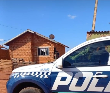 Suspeita se entrega &agrave; pol&iacute;cia ap&oacute;s matar companheira por sufocamento