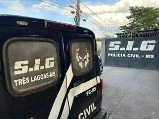 Homem &eacute; preso por obrigar enteada a imitar cenas de filmes pornogr&aacute;ficos