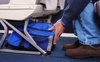 Viajar de avião sem mala de mão segue as regras, diz Anac Viajar de avião sem mala de mão segue as regras, diz Anac