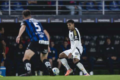 Atl&eacute;tico-MG garante igualdade e leva decis&atilde;o da Sul-Americana para casa