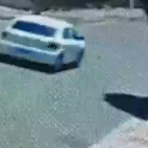 Tr&ecirc;s na moto e crian&ccedil;a sem capacete: v&iacute;deo mostra acidente grave no Aero Rancho