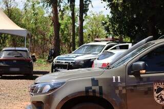 Tiros e confus&atilde;o marcam persegui&ccedil;&atilde;o ap&oacute;s bandidos abandonarem carro no Noroeste