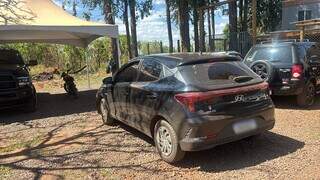 PM faz cerco em mata do Noroeste ap&oacute;s homens fugirem com carro roubado