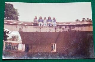 Turma de 1995 do Maria Constan&ccedil;a se reencontra ap&oacute;s 30 anos 
