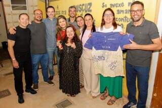 Turma de 1995 do Maria Constança se reencontra após 30 anos Turma de 1995 do Maria Constança se reencontra após 30 anos