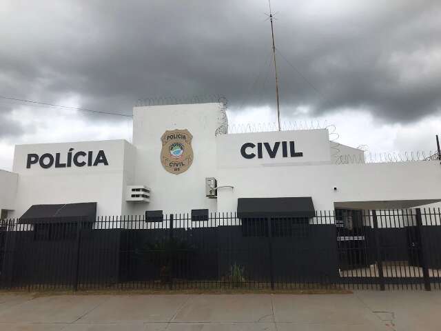 Jovem é resgatada com faca no pescoço durante “tribunal do crime”