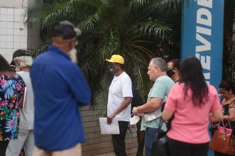 INSS notifica 4 milh&otilde;es de aposentados para prova de vida; veja quem precisa