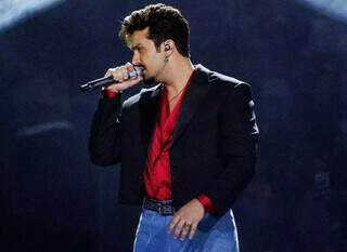 Luan Santana grava DVD em comemora&ccedil;&atilde;o aos 18 anos de carreira