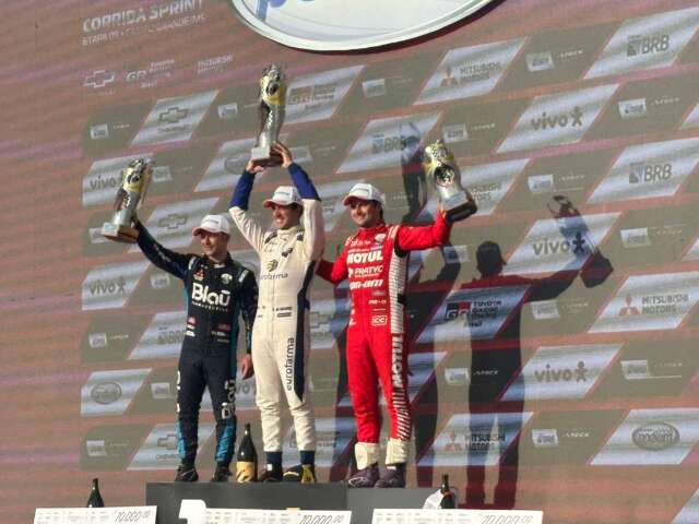 Di Mauro domina sprint da Stock Car e lidera pódio em Campo Grande