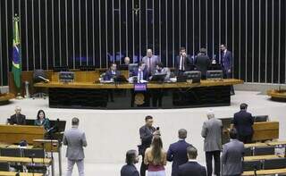 Câmara deve votar em outubro projeto sobre falsificação de bebidas Câmara deve votar em outubro projeto sobre falsificação de bebidas