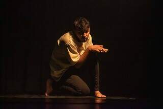 Festival de dança apresenta performances solo e lança revista no Teatro Prosa Festival de dança apresenta performances solo e lança revista no Teatro Prosa