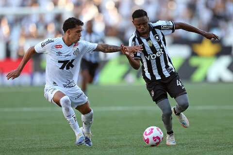 Botafogo empata com o Santos após abrir vantagem duas vezes Botafogo empata com o Santos após abrir vantagem duas vezes