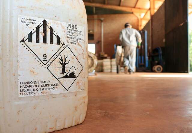 Com MS líder em apreensões, contrabando de agrotóxico entra no radar do PCC