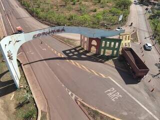 Corumbá lança enquete para decidir como será reconstruído o pórtico de entrada  Corumbá lança enquete para decidir como será reconstruído o pórtico de entrada