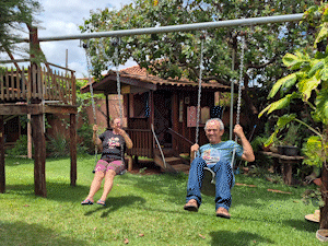 Domingos e Ana construíram jardim secreto com gruta "milagrosa" Domingos e Ana construíram jardim secreto com gruta "milagrosa"