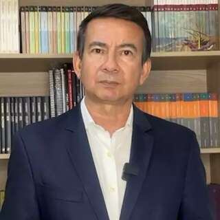 Tr&aacute;fico de drogas: crime hediondo