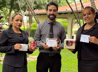 Darcia trocou caixa de supermercado para acolher famílias em velórios Darcia trocou caixa de supermercado para acolher famílias em velórios