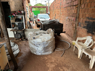 Sete homens são presos por furtar R$ 1,2 milhão em cabos de alta tensão Sete homens são presos por furtar R$ 1,2 milhão em cabos de alta tensão