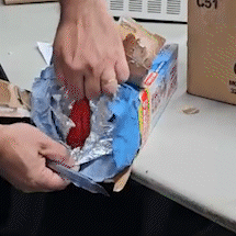 Droga nos Correios estava escondida em micro-ondas e caixas de sabão em pó Droga nos Correios estava escondida em micro-ondas e caixas de sabão em pó