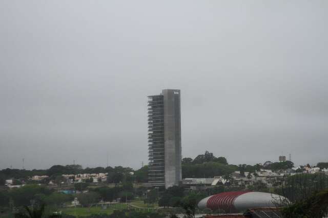 Quarta-feira amanhece nublada e previsão é de chuva em Campo Grande