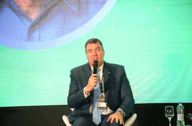 Riedel vai ao Rio de Janeiro para reunião de governadores após operação