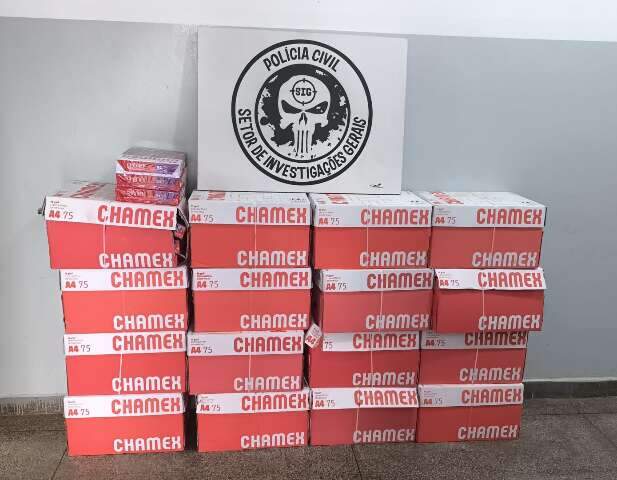 Na era digital, ladrões são presos por furtar resmas de papel da prefeitura