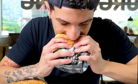 Veja onde trocar boleto por cheddar duplo e batata frita em Campo Grande Veja onde trocar boleto por cheddar duplo e batata frita em Campo Grande