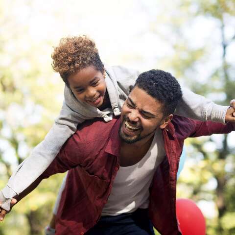 Manual de educa&ccedil;&atilde;o para pais com filhos