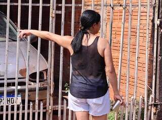 Prefeitura nega colônia de escorpiões e diz que animais são "coleção" de morador Prefeitura nega colônia de escorpiões e diz que animais são "coleção" de morador