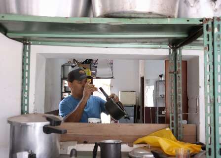 Campo-grandenses anticonsumismo recuperam até panela de pressão estourada Campo-grandenses anticonsumismo recuperam até panela de pressão estourada