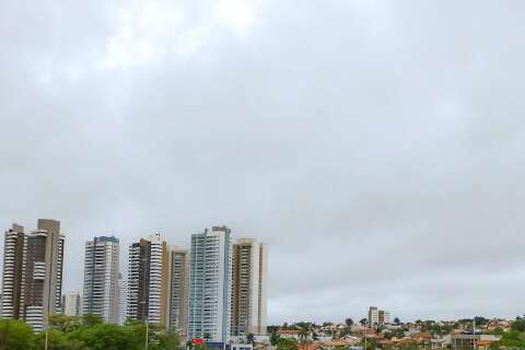 Sexta começa com céu nublado e chuva forte pode chegar no domingo Sexta começa com céu nublado e chuva forte pode chegar no domingo