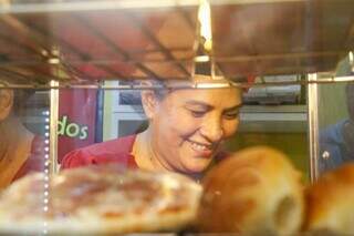 Receita do salgado "perfeito" foi revelada a Elisângela em sonho Receita do salgado "perfeito" foi revelada a Elisângela em sonho