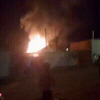 Bombeiros controlam incêndio em residência vazia no Jardim Noroeste Bombeiros controlam incêndio em residência vazia no Jardim Noroeste