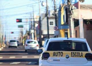 Fim da obrigatoriedade de autoescolas para CNH deve começar até dezembro Fim da obrigatoriedade de autoescolas para CNH deve começar até dezembro