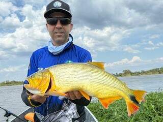 Último fim de semana antes da proibição da pesca movimenta pesqueiros de MS Último fim de semana antes da proibição da pesca movimenta pesqueiros de MS