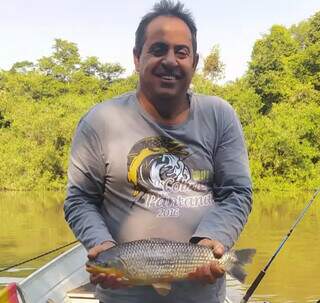 Último fim de semana antes da proibição da pesca movimenta pesqueiros de MS Último fim de semana antes da proibição da pesca movimenta pesqueiros de MS