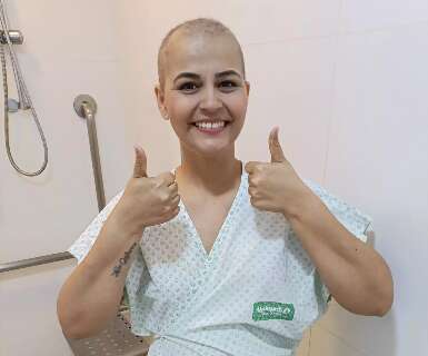 Anna descobriu c&acirc;ncer agressivo e aprendeu o valor de acordar viva